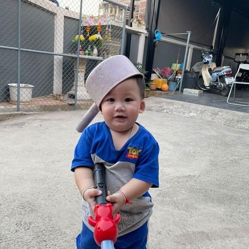 จะไปไม่ว่าแต่อย่าลืมขวดนมของป๋าหรั่ง