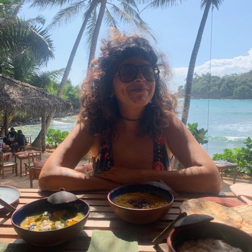 Worldwide Breakfast: Aneesha Kotwani //  29-04-26