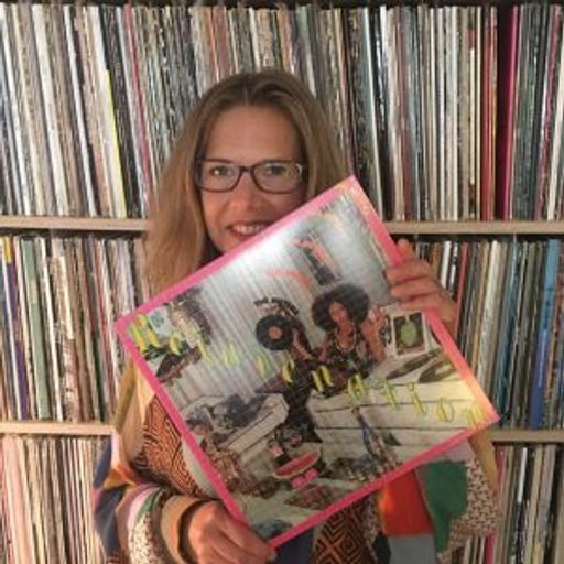 Cosmodelica: Colleen 'Cosmo' Murphy // 04-09-20