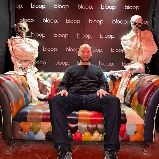 SHADED FREQUENCIES W/ HUGGY - 23.10.25