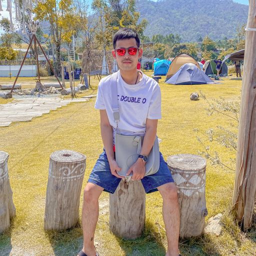 ธรรมดาแต่ว่าโดน