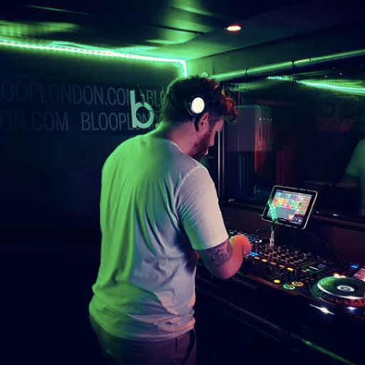 Vicious Creatures w/ Larus (Italo Disco Set)- 28.08.18