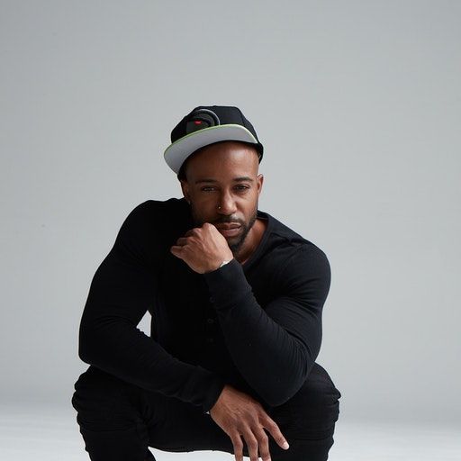 Headphone Highlights – Sir Foster: Southern Sports Anthems