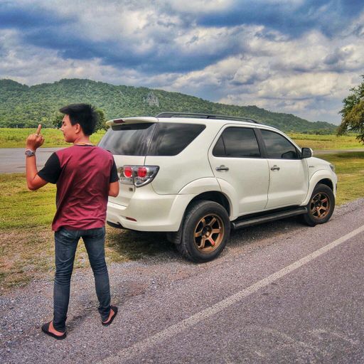 สดใสและไปต่อ