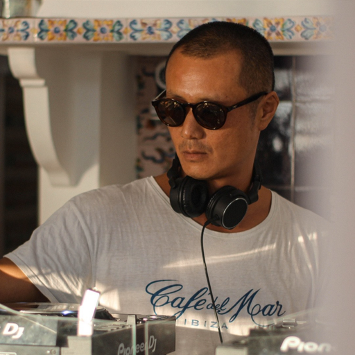 The Chill Out Tent - Ken Fan at Cafe Del Mar