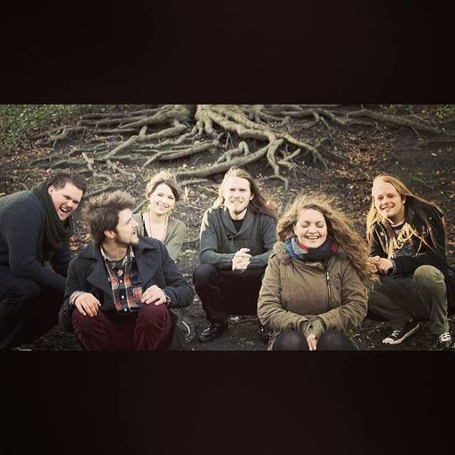 A Bit of Everything with Katrine and Jogeiroe of Nordic folk /rock band Kalandra. 19/2/15