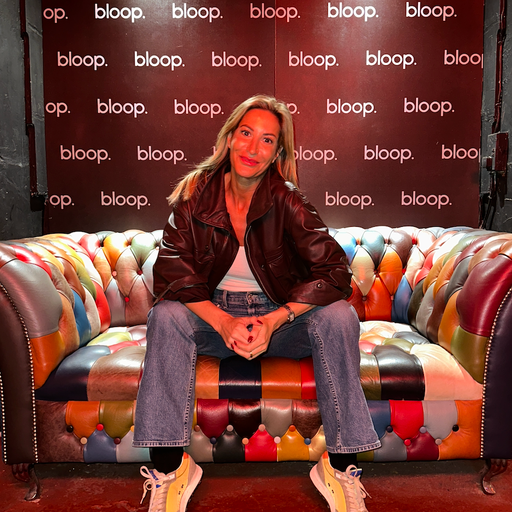 Indigo Hour w/ Laura Pradelska - 27.11.25