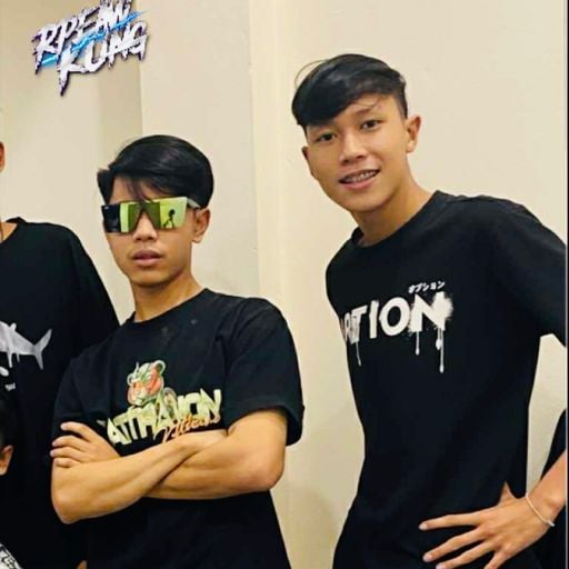 ถ้าไม่อยากเจ็บจิ๋ม อย่ายิ้มให้พี่ by HBD. น้องเกมส์กระดอเท่าแขน&น้องโด้กระดอเท่ายักษ์