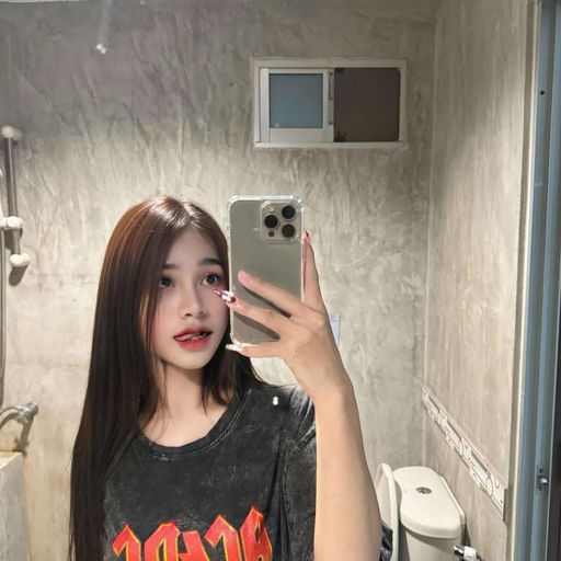 ยังไม่ทันได้หว่ออ้ายหนี่ เธอก็มาหนีอ้ายก่อน by มิ เกว