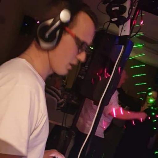 Darren_M live on www.piraterevival.co.uk oldskool jungle set 