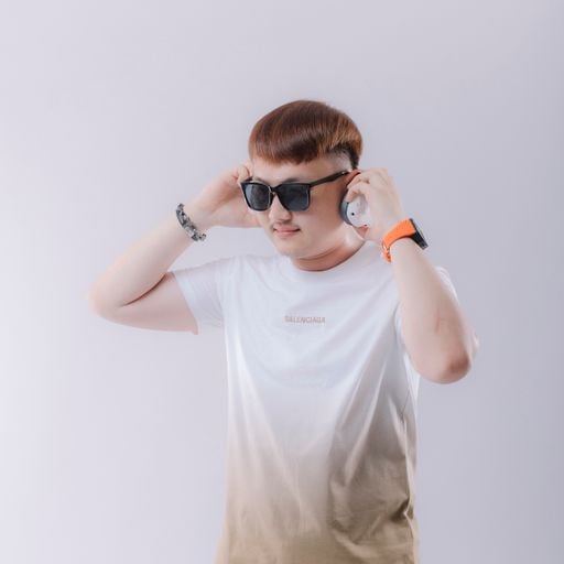 Tick_TupTup