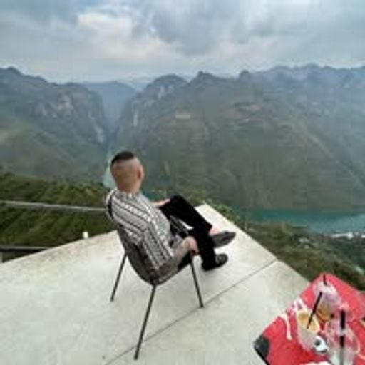 CÔNG TY 04 - NGỌC HẢI