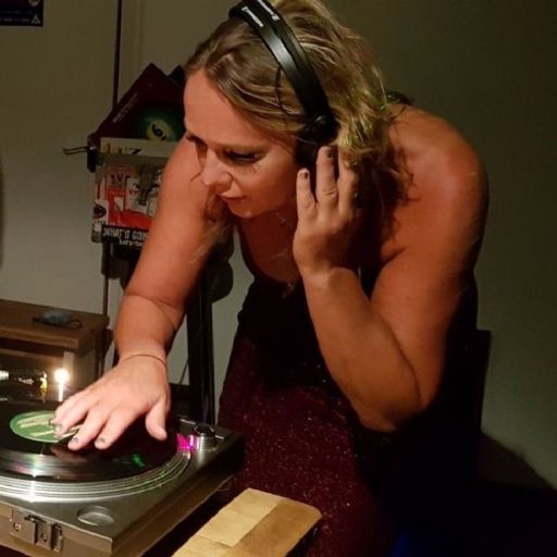 2017 - 09 - 03 Kane fm