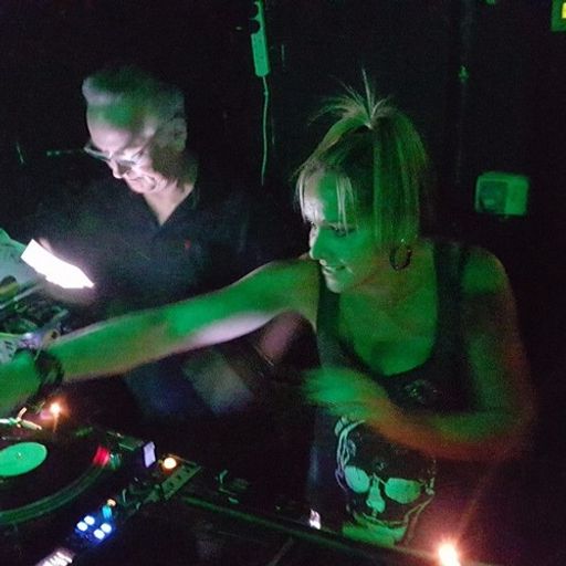 Miss Tyson - Kane FM 05-11-17 - 90's house