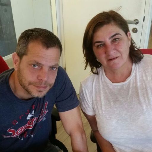 שי גולדן וטלי בן עובדיה מייבשים את הביצה, יום שישי, 26 במאי, 2017