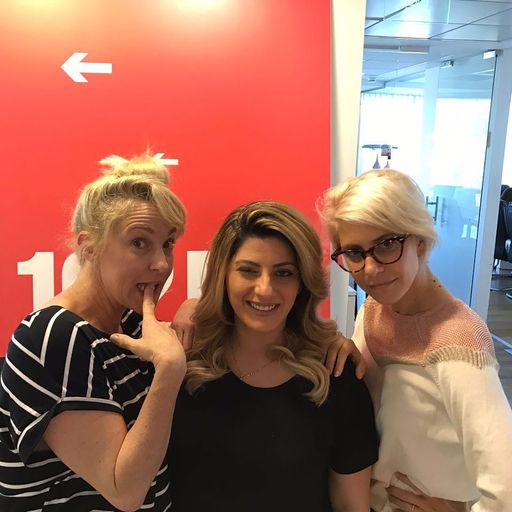 הבוקר אצל דפנה ומיה: שרית חדד מתארחת באולפן, יום ראשון, 09 באפריל, 2017