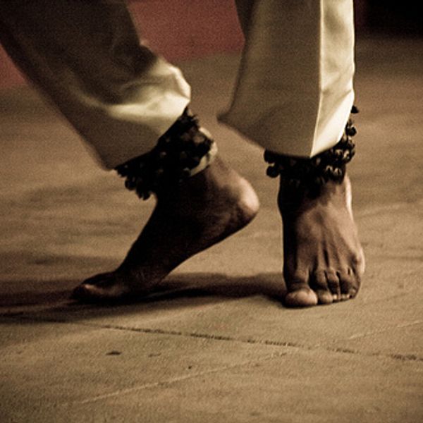 Dancing feet