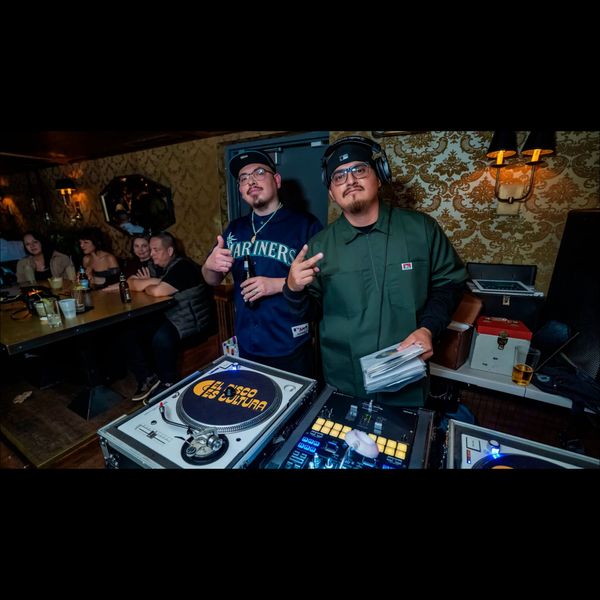 VINYL VAGOS