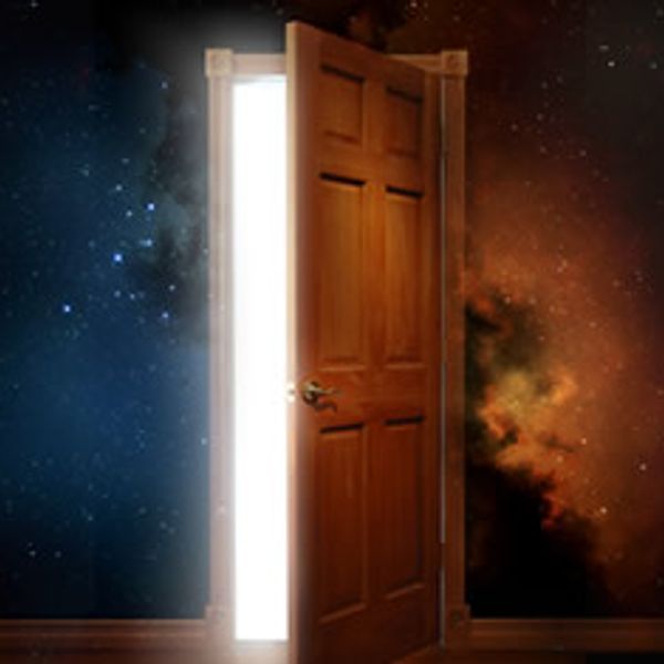 К чему снится открытая дверь в квартиру. Дверь в космос. Свет за дверью. Открытая дверь в космос. Открытая дверь свет.