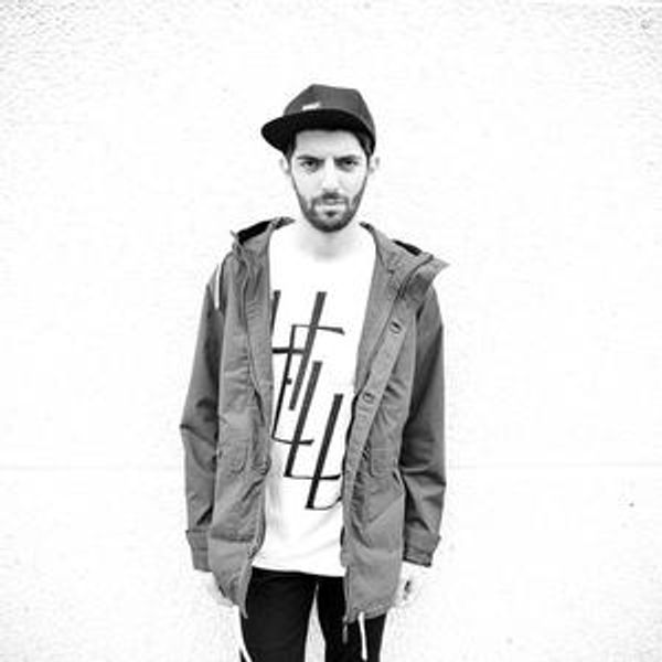 Polar opposites. Broke one. Russ chimes. Broke one. Broke one - gravity (the phantom remix).