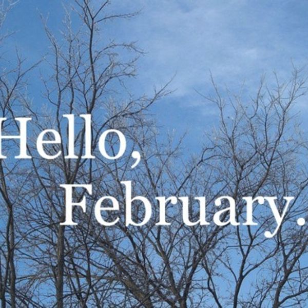 Hello february. Hello February картинка. Hello февраль. Привет февраль на английском. Привет февраль надпись.