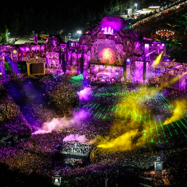 Tomorrowland 2015 Official Aftermovie TRACKLIST AND DOWLOAD LINK