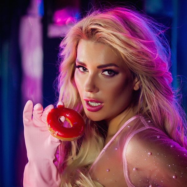 дж катя гусева. Dj катя гусева. Dj katya. Paralandra - street magic (2021). Dj гусева.