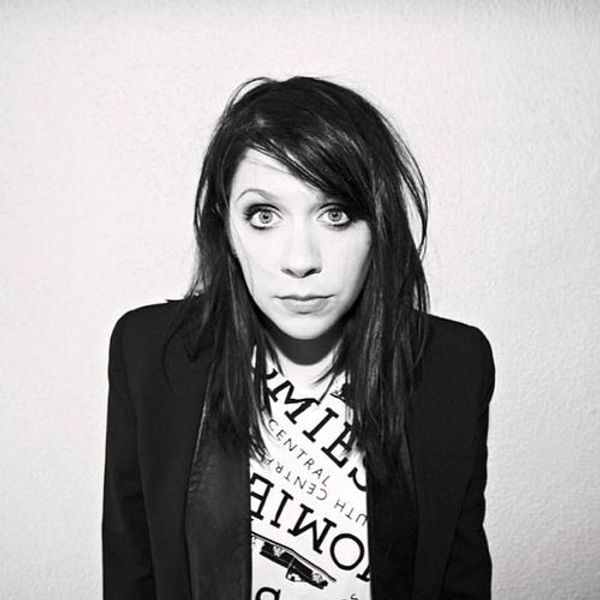 K flay песни. K.Flay певица. K Flay и её девушка. Дианна Флаэрти.