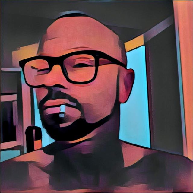 Mixcloud profile picture for @charles
