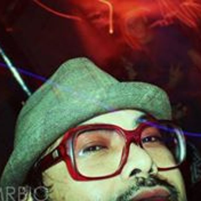 Mixcloud profile picture for @LEOTARDS