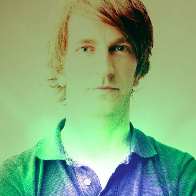 Mixcloud profile picture for @oliver