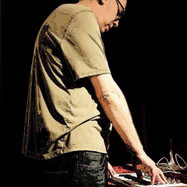 Mixcloud profile picture for @mistrust