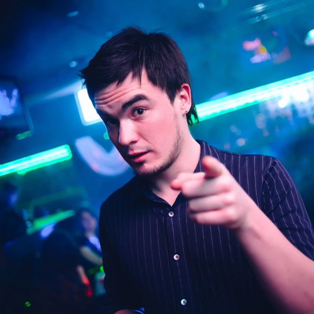 Mixcloud profile picture for @Garrison
