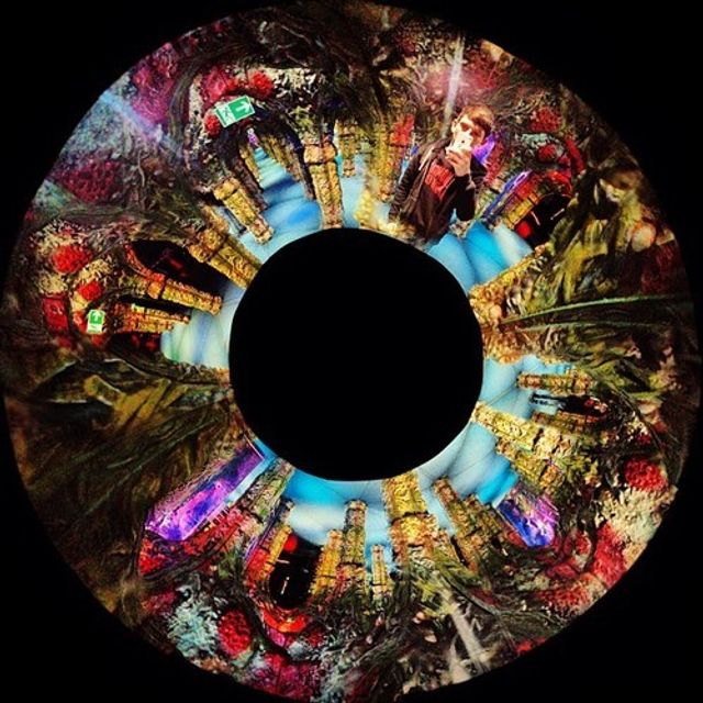 Mixcloud profile picture for @Veneer