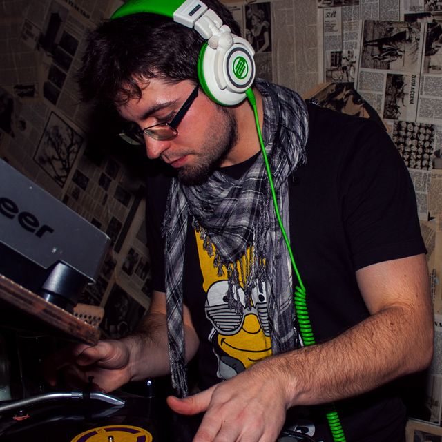 Mixcloud profile picture for @Sitcom