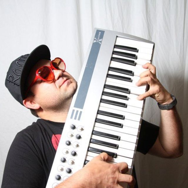 Mixcloud profile picture for @Parable