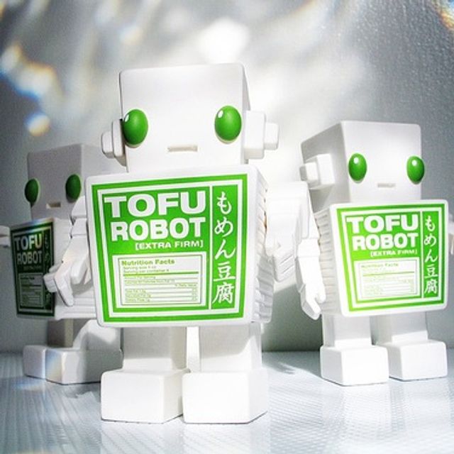 Mixcloud profile picture for @tofu