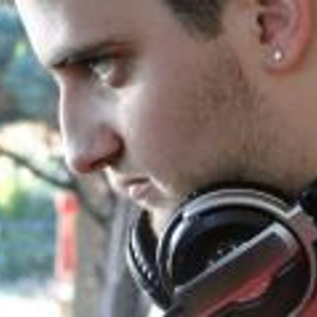 Mixcloud profile picture for @flashbacks
