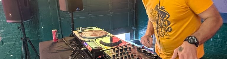 DJ  I M P R O V I Z E cover image