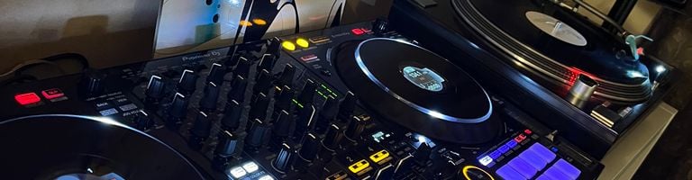 Djette Michaela cover image