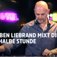 Ben Liebrand mixt de minimix in de Verruckte Halbe Stunde bij 538. logo