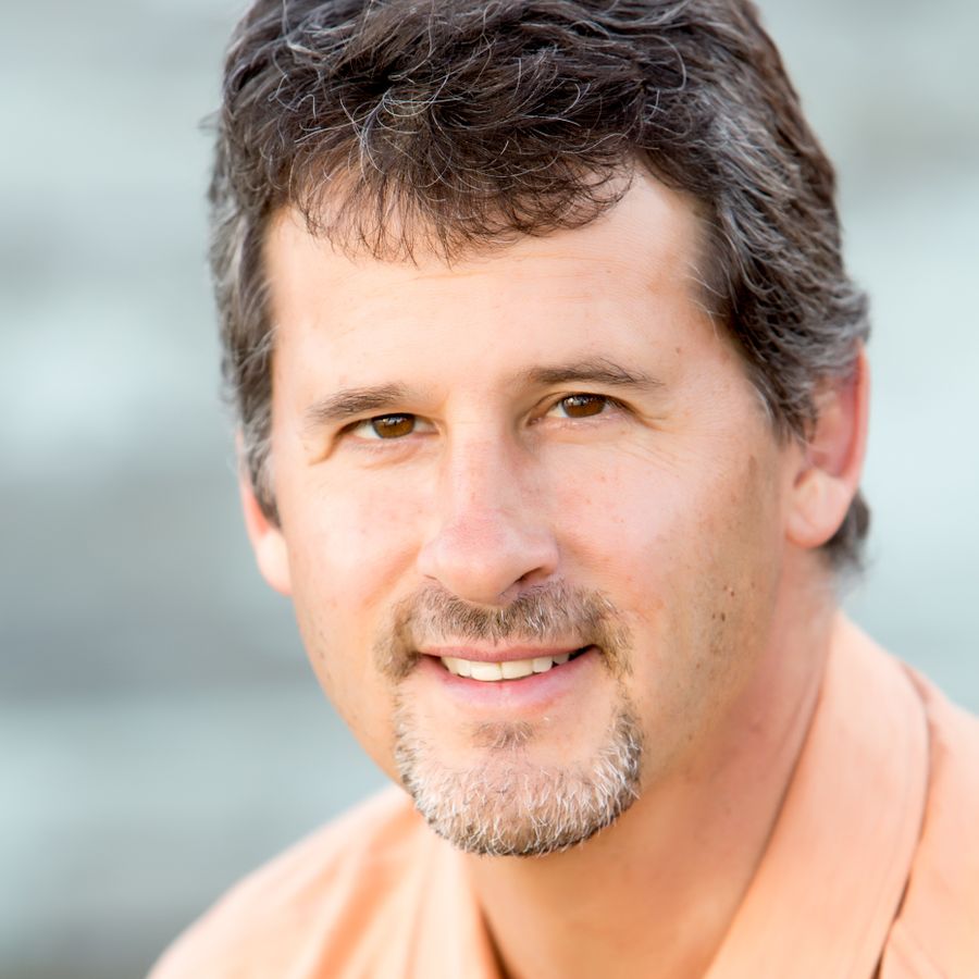 Episode Sixteen 2/2 John Kinyon by Interviews with Della Z listeners