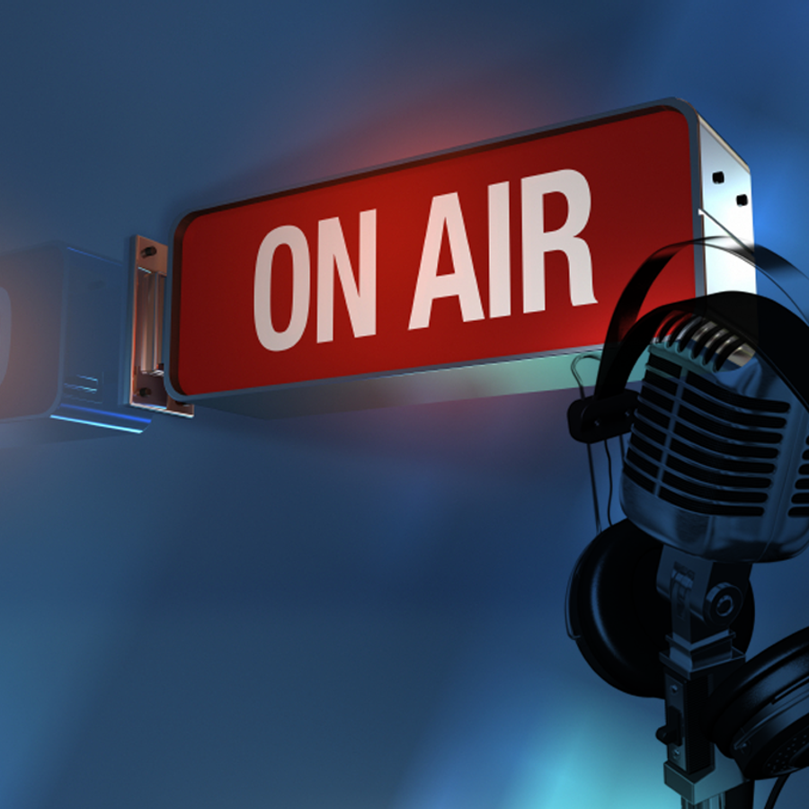 On air. Life on Air. La Radio