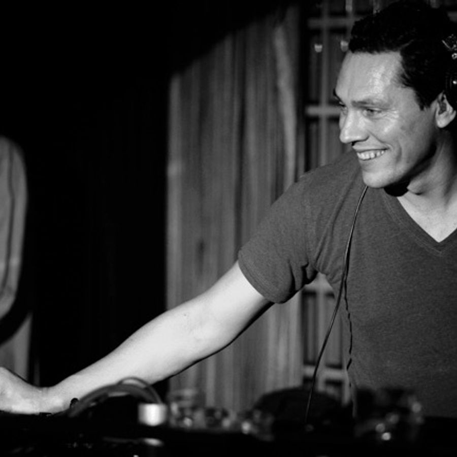 tiesto elements of life airbase remix