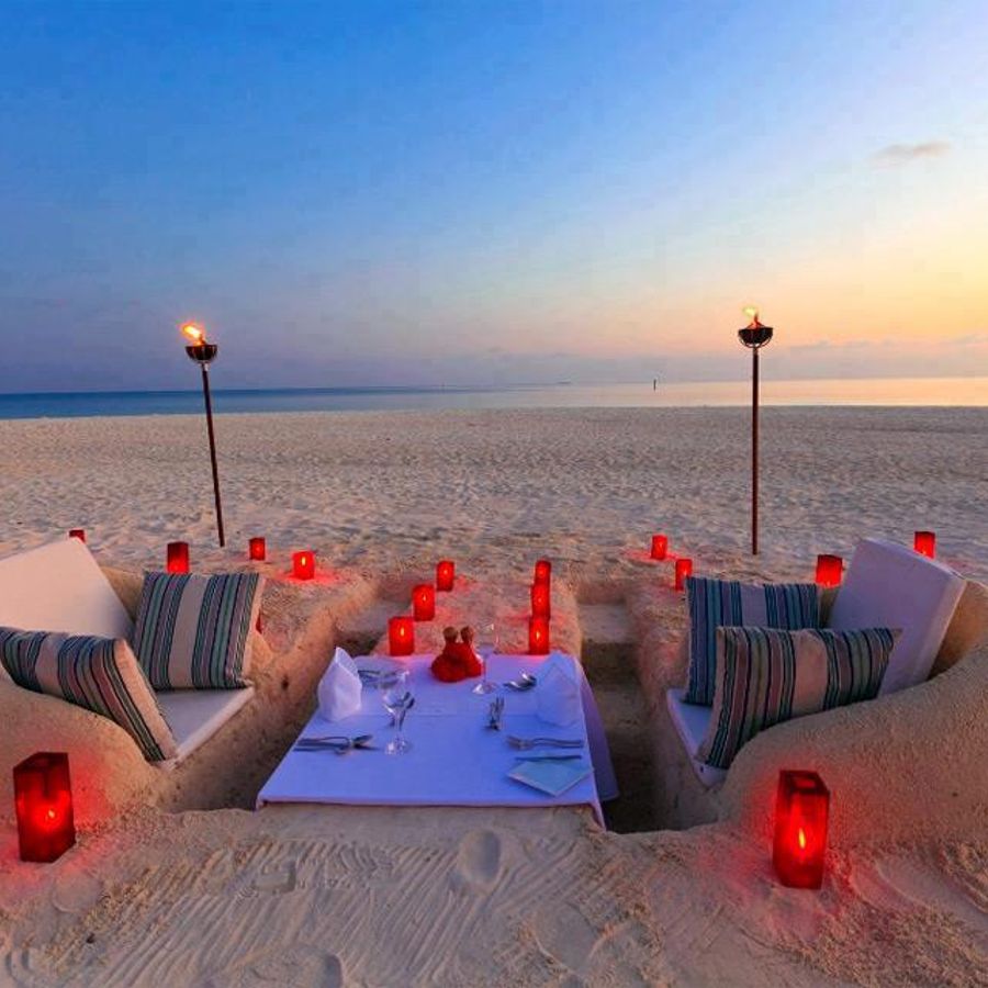 Романтический ужин в пустыне