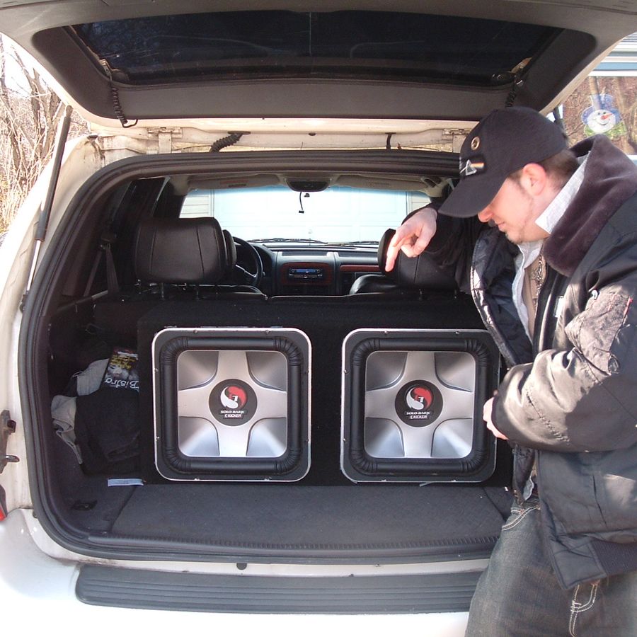 subwoofer workout plan! basss how low can you go! by Freekin Electrik