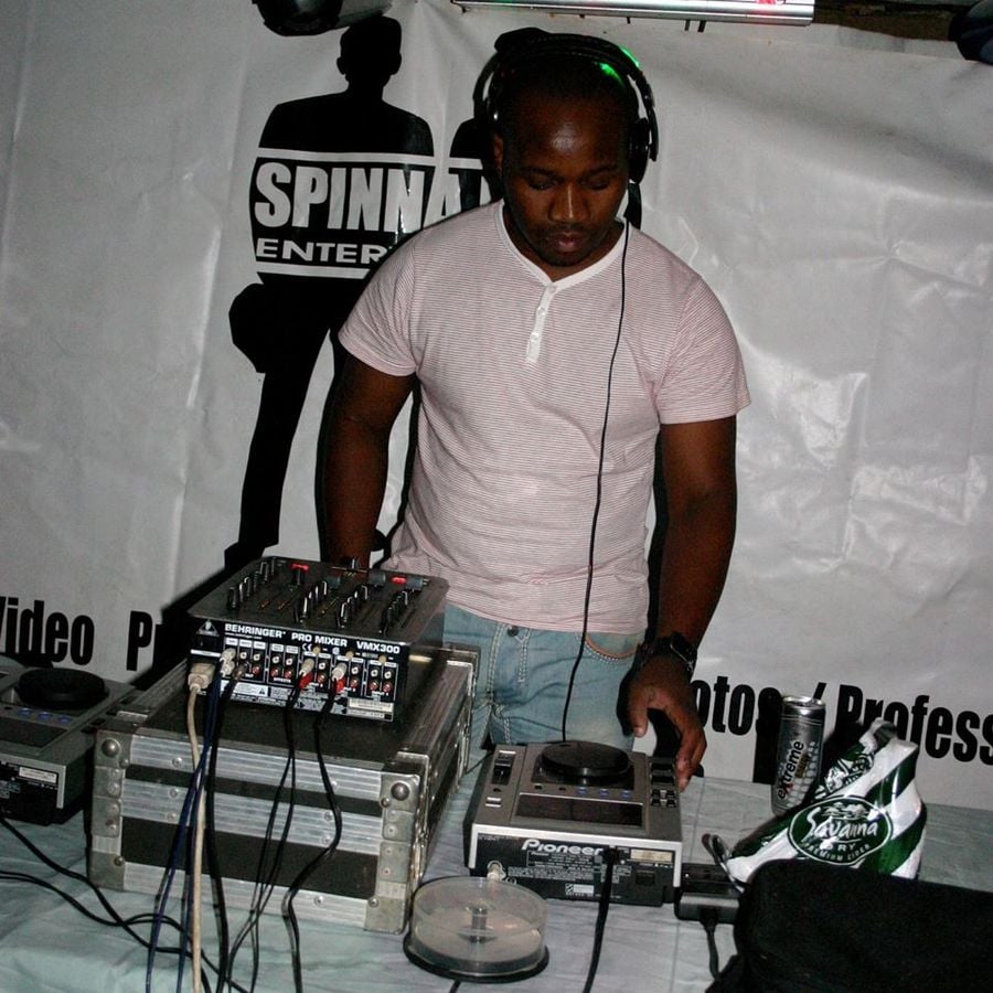 Bongani Shembe aka Dj UzzSoul (Jack Daniels Out Door Party @ Club Zurge ...