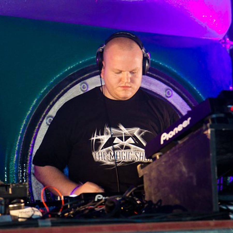 Dj Michael H - Hardstyle October 2012 Mix by DJ Michael H | Mixcloud