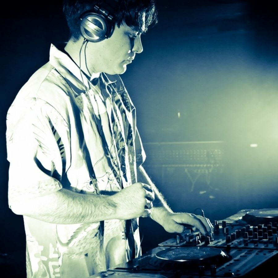 Забытые песни dj. DJ Alex Санкт Петербург. Диджей Алекса. Любители электронной музыки. DJ Alex Ch фото.